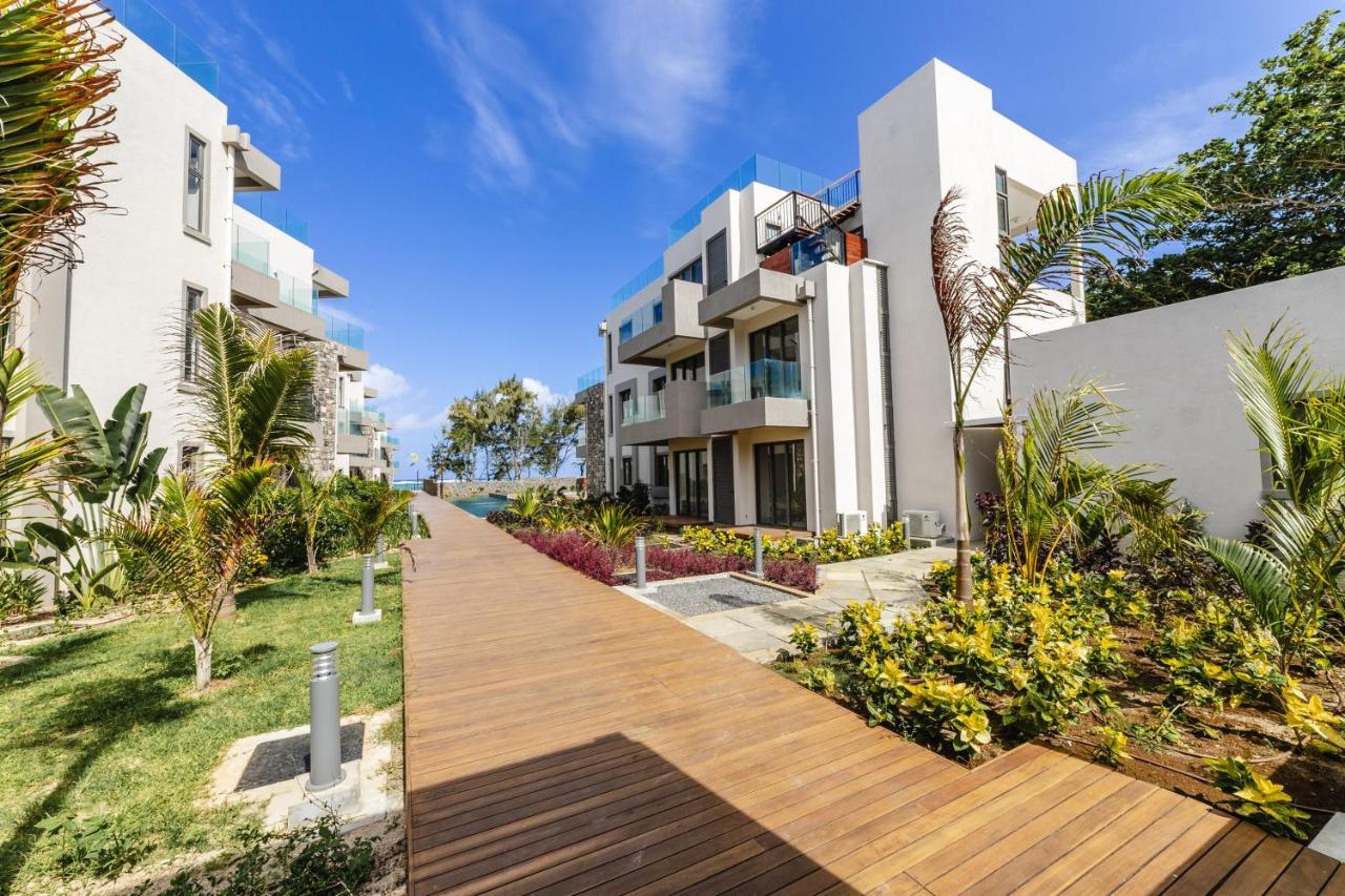 Ocean Terraces Apt A1 - Your Beachfront Bliss - Brand New Poste Lafayette Exterior photo